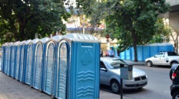 Químicos transformam urina de foliões do Carnaval de BH em adubo