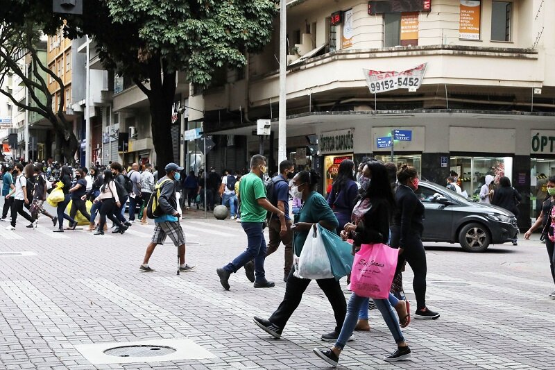 O saber não acontece no espaço vazio: o exemplo da covid-19